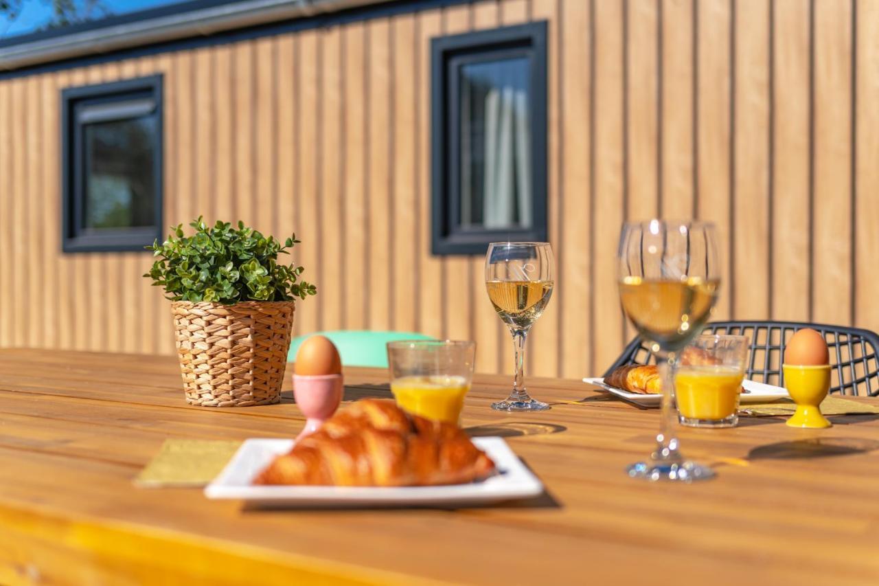 דרנטה Hub Resorts Drentse Weelde 4-Persoons Chalet 407 מראה חיצוני תמונה
